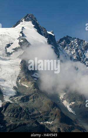 Im Kaiser-Franz-Josefs-Hoehe der Besucher Zentrum, Swarovski-Aussichtspunkt am Großglockner Hochalpenstraße, Nationalpark Hohe Tauern Stockfoto