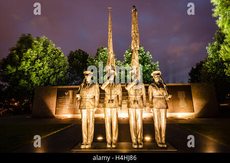 United States Air Force Memorial Ehrengarde bei Dämmerung, Arlington, Virginia Stockfoto
