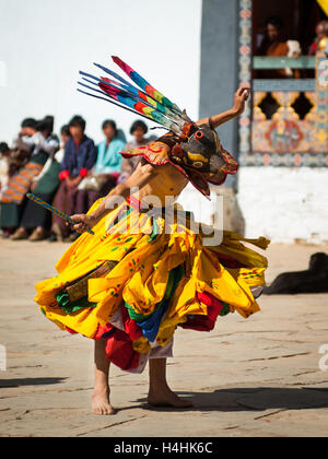 Traditionelle buddhistische Maskentanz Schwarzhals-Kranich-Festival, Gangte Kloster, Phobjikha Tal, Bhutan Stockfoto