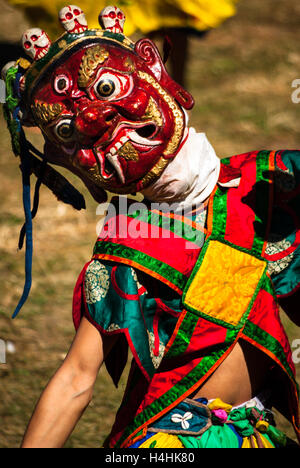 Traditionelle buddhistische Maskentanz Jampey Lhakhang Drup (Festival), Jakar, Bumthang, Bhutan Stockfoto