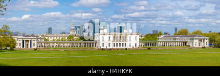 Blick auf das National Maritime Museum in Greenwich, London Stockfoto