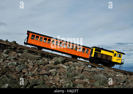 New Hampshire, Herbst, Mount Washington, Mount Washington Auto Road, Zahnradbahn, Herbst, Laub, Farbe, Blätter, Ansichten, Gipfel, Stockfoto