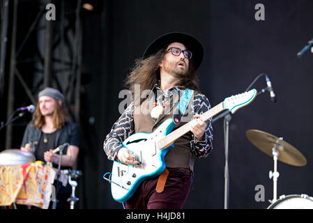 BARCELONA - 30 Mai: The Ghost von Saber Tooth Tiger (Band) führt auf Primavera Sound Festival 2015 am 30. Mai 2015 im Barcelo Stockfoto