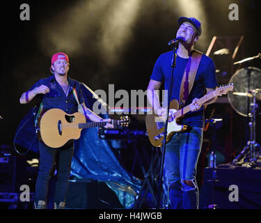 Pompano Beach, FL, USA. 15. Oktober 2016. Liebe und Diebstahl führt auf die Pompano Beach Amphitheater am 15. Oktober 2016 in Pompano Beach, Florida. © Mpi04/Medien Punch/Alamy Live-Nachrichten Stockfoto