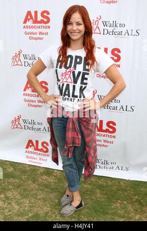 Los Angeles, CA, USA. 16. Oktober 2016. Amy Paffrath in Anwesenheit für 2016 Los Angeles County zu Fuß nach Niederlage ALS, Exposition Park, Los Angeles, CA 16. Oktober 2016. Bildnachweis: Priscilla Grant/Everett Collection/Alamy Live-Nachrichten Stockfoto