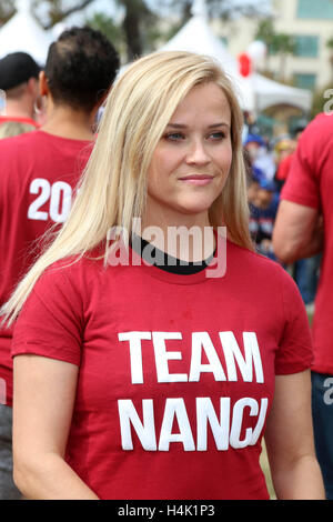 Los Angeles, Ca, USA. 16. Oktober 2016. Reese Witherspoon ALS Verein goldenen Westen Kapitel Los Angeles County Spaziergang zu besiegen ALS im Exposition Park in Los Angeles, CA am 16. Oktober 2016. © David Edwards/Medien Punch/Alamy Live-Nachrichten Stockfoto
