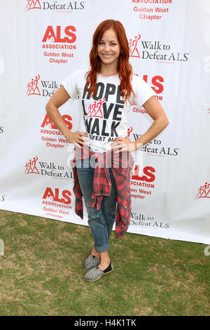 Los Angeles, Ca, USA. 16. Oktober 2016. Amy Paffrath ALS Verein goldenen Westen Kapitel Los Angeles County zu Fuß, ALS im Exposition Park in Los Angeles, CA am 16. Oktober 2016 zu besiegen. © David Edwards/Medien Punch/Alamy Live-Nachrichten Stockfoto