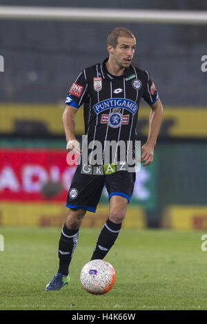 Graz, Österreich. 15. Oktober 2016. Fabian Koch (Sturm) Fußball: Österreichische "Bundesliga" match zwischen SK Sturm Graz 1-0 SV Ried in der Merkur-Arena in Graz, Österreich. © Maurizio Borsari/AFLO/Alamy Live-Nachrichten Stockfoto
