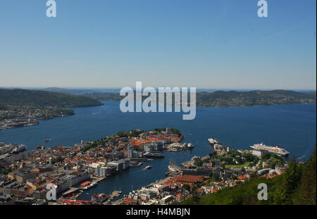 Norwegen, Norge, Bergen, Blick vom Berg Floyen Stockfoto