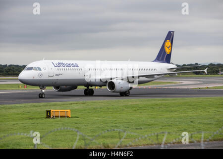 Lufthansa Airbus A321 Ringways Flughafen Manchester Stockfoto