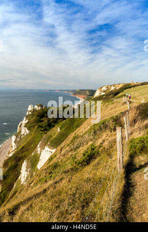 Die riesigen Erdrutsches an Hooken Cliff in der Nähe von Bier Kopf auf den Jurassic Küste von South Devon, England, UK Stockfoto