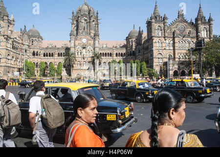 Chhatrapati Shivaji Terminus, CST, aka Victoria Terminus VT, Bahnhof, Mumbai, Bombay, Maharashtra, Indien, Süd, Asien. Stockfoto