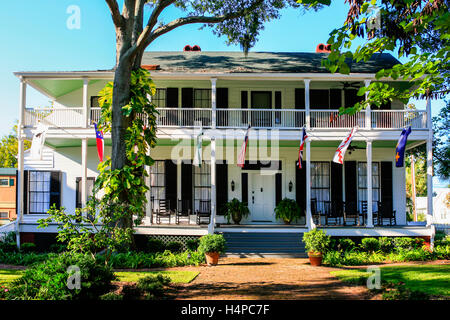 Klassische Wiederbelebung Lesesne Haus auf Ash Street im historischen Bezirk von Fernandina Beach City in Florida Stockfoto