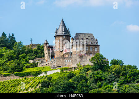 Burg Schönburg, ein romantisches Märchenschloss in Oberwesel, Rhein Schlucht, Deutschland, Europa Stockfoto