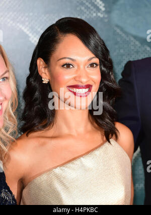 Cynthia Addai-Robinson Teilnahme an der Europa-Premiere von The Accountant bei Cineworld am Leicester Square in London. Vgl. PA Geschichte SHOWBIZ Buchhalter. PRESSEVERBAND Foto. Bild Datum: Montag, 17. Oktober 2016. Bildnachweis sollte lauten: Ian West/PA Wire. Stockfoto