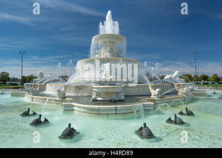 JAMES SCOTT MEMORIAL FOUNTAIN (CASS GILBERT © / HERBERT ADAMS 1925) BELLE ISLE PARK IN DETROIT MICHIGAN USA Stockfoto