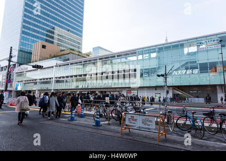 Shinjuku Expressway Bus Terminal, Shinjuku, Tokio, Japan Stockfoto