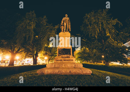 Daniel Webster-Statue in der Nacht, in Washington, DC. Stockfoto