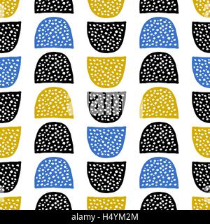Hand gezeichneten geometrischen Formen nahtlose wiederholendes Muster in schwarz, blau, Senf gelb und weiß. Stock Vektor
