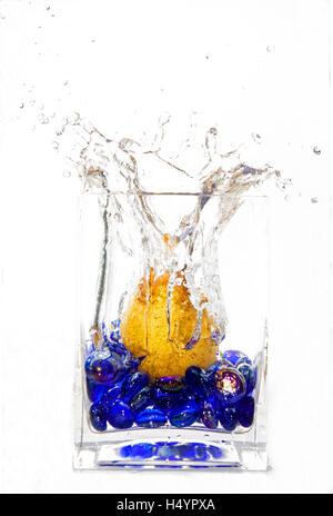 Pear Tropfen, ein Wasser-Splash-Image. Stockfoto