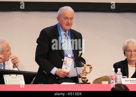 Tokio, Japan. 19. Oktober 2016. Bruno Grandi Kunstturnen: FIG Präsidentschaftswahlen während FIG Generalversammlung in Tokio, Japan. © Yohei Osada/AFLO SPORT/Alamy Live-Nachrichten Stockfoto