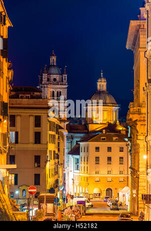 Blick auf die Kathedrale von Genua - Italien Stockfoto