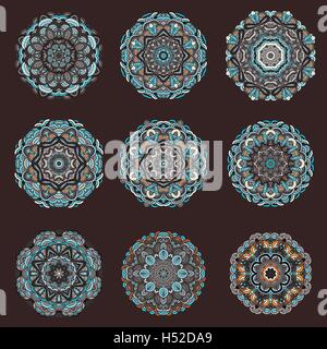 Mandalas-Sammlung. Handgezeichnete Hintergrund. Stock Vektor