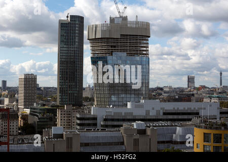 Blick auf eine Blackfriars Gebäude von der Tate Modern Schalter Haus Aussichtsterrasse, London, UK Stockfoto