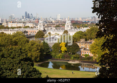 Herbstliche Aussicht vom One Tree Hill im Greenwich Park Stockfoto