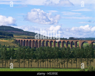 dh-Nairn Eisenbahn-Viadukt NAIRN Tal INVERNESS SHIRE Culloden Moor-Viadukt überspannt den Fluss Nairn Tal Großbritannien Schottland Stockfoto