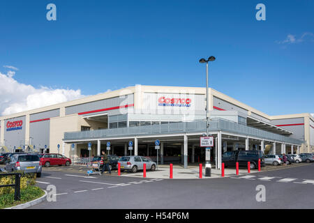 Costco Wholesale Store, Hanworth Road, Sunbury-on-Thames, Surrey, England, Vereinigtes Königreich Stockfoto