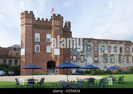 Turm des Bischofs Palast, Farnham Castle, Castle Hill, Farnham, Surrey, England, Vereinigtes Königreich Stockfoto