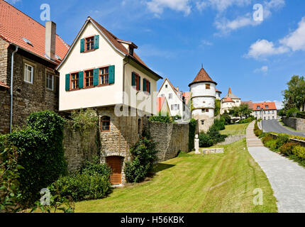 Türme der Stadtmauer in Dettelbach, Franken, Niederbayern Stockfoto