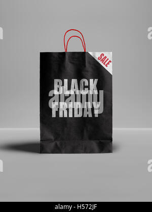 Schwarzer Freitag-Papiertüte. Stockfoto