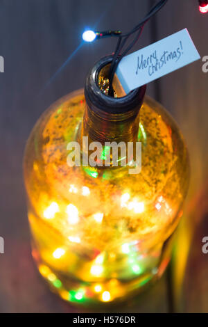 Frohe Weihnachten-Label mit kalligrafischen text Stockfoto