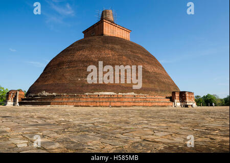 Jetavanaramaya, Stupa befindet sich in den Ruinen des Jetavana in der Heiligen Welt Erbe Stadt Anuradhapura, Sri Lanka Stockfoto