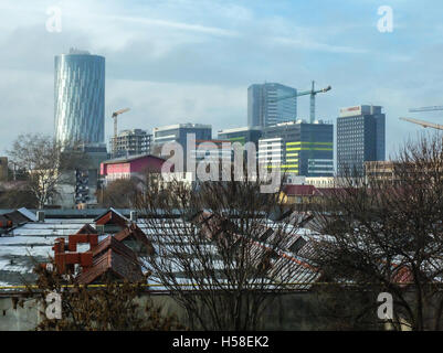 Bukarest, Rumänien, 15. Januar 2016: Eine allgemeine Ansicht von modernen Gebäuden, Büros von Unternehmen im Business Viertel in buchare Stockfoto