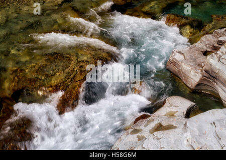 McDonald Creek in Glacier Nationalpark Stockfoto