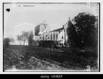 Dieser Titel bezieht sich auf die Schlacht an der Somme, eine der größten Schlachten des Ersten Weltkriegs, die zwischen Juli und November 1916 ausgetragen wurde. Es beteiligte sich an britischen und französischen Truppen gegen das Deutsche Reich und ist wegen seiner schweren Verluste und strategischen Auswirkungen auf den Krieg in Erinnerung. Stockfoto