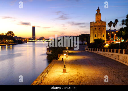 Torre del Oro, Sevilla, Spanien Stockfoto