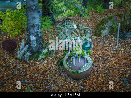 Garten-Skulptur in Petras Stone Kollektion, Stodvarfjordur, Ost-Island. Stockfoto