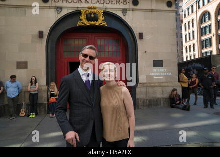 Datum der Freigabe: 15. Juli 2016 Titel: Ghostbusters STUDIO: Columbia Bilder Direktor: Paul Feig PLOT: nach einem Geist Invasion von Manhattan, paranormale Enthusiasten Erin Gilbert und Abby Yates, nukleare Ingenieur Jillian Holtzmann und u-Bahn Arbeiter Patty Tolan Band zusammen, um das jenseitige stoppen Darsteller Bedrohung: Leslie Jones, Kate McKinnon, Kristen Wiig, Melissa McCarthy, Chris Hemsworth (Credit Bild: C Columbia Pictures/Entertainment-Bilder / Stockfoto