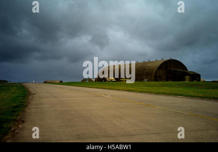 RAF Bentwaters, ehemaliger USAF Nuclear Bomber Basis in Suffolk England. Oktober 2016 wurden hier A10 Tank Buster Flugzeuge stationiert. Stockfoto