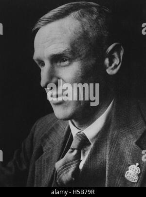 Dieser Titel bezieht sich auf Geoffrey Woledge, wahrscheinlich eine Person aus den 1940er Jahren, die möglicherweise in einem bestimmten Feld in dieser Zeit präsent war. Weitere Informationen wären erforderlich, um seine historische oder berufliche Bedeutung zu ermitteln. Stockfoto