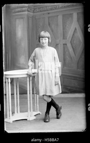 Der Titel „D1422 B76301 E 02“ bezieht sich auf eine bestimmte Archivierungsreferenz oder -Element-ID, die sich möglicherweise auf einen historischen Datensatz, ein Dokument oder ein Objekt beziehen kann. Für eine vollständige Identifizierung ist ein weiterer Kontext erforderlich. Stockfoto