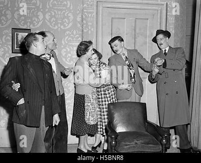 Whitchurch Amateur Dramatic Society-Präsentation von "Queer-Straße" und "The Browning Version" Stockfoto