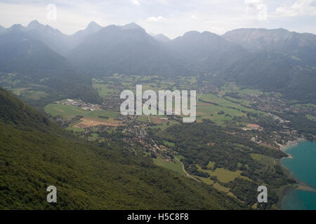 Parapente, Lac d ' Annecy, Annecy; (74); Haute-Savoie; Frankreich Stockfoto