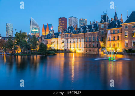 Den Haag, Hauptstadt der Niederlande, der Binnenhof, Gebäude, Sitz der Regierung, Herr Ministerpräsident, Skyline Geschäftsviertel Stockfoto