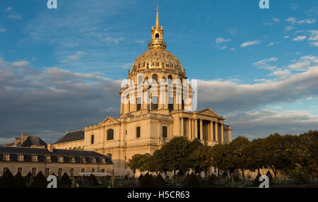 Die Kathedrale von Saint-Louis des Invalides, Paris, Frankreich. Stockfoto