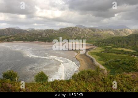 Gruinard Bucht und die Berge im Norden in Wester Ross, Highland, Schottland, Vereinigtes Königreich Stockfoto